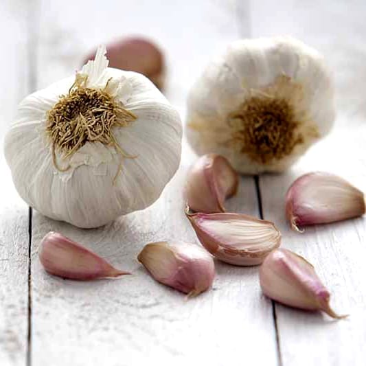 Sperate garlic cloves