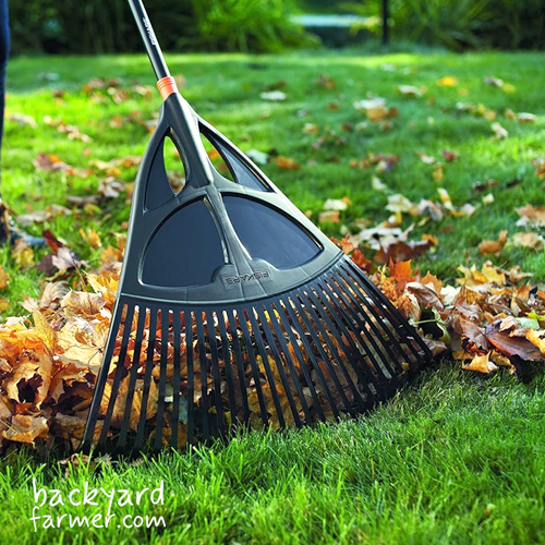 fiskars leaf rake large